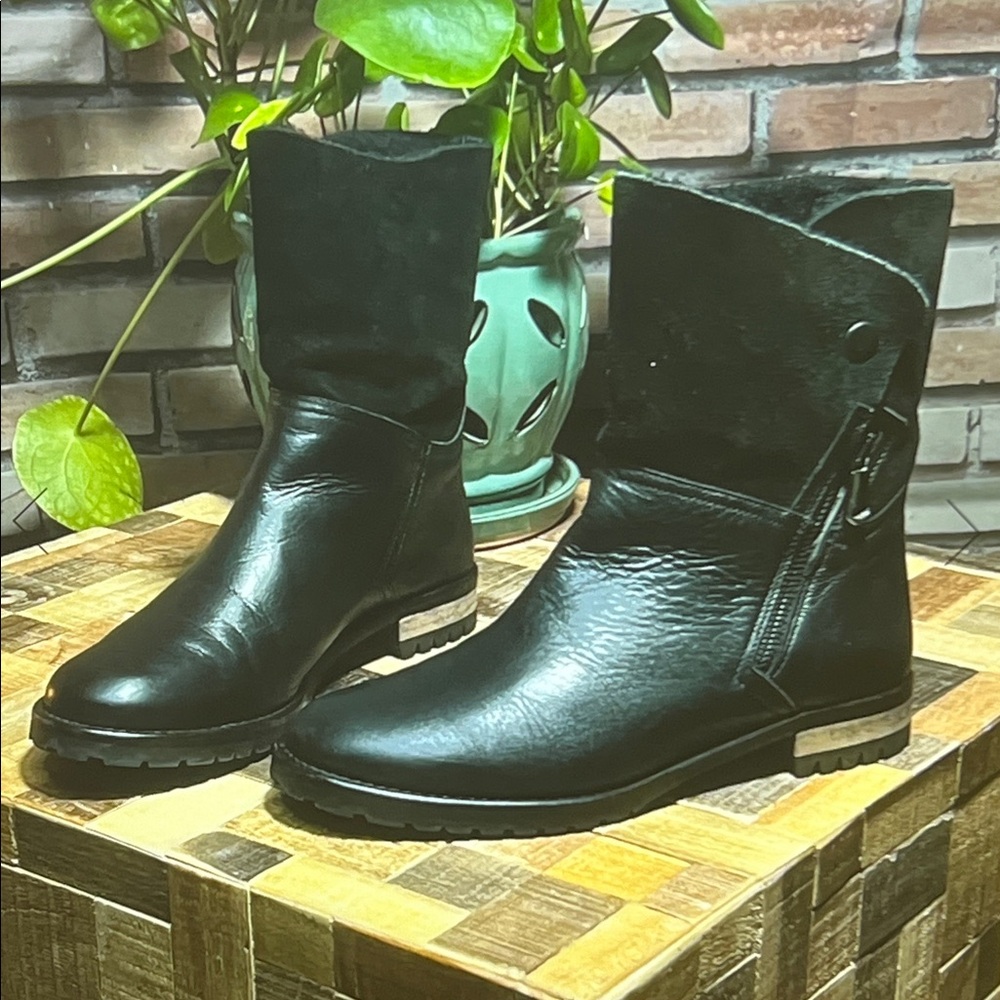 🥾 Fabianelli — Leather Ankle Boots w/ Fold-Over Faux Fur Shaft — Black — Sz 7.5